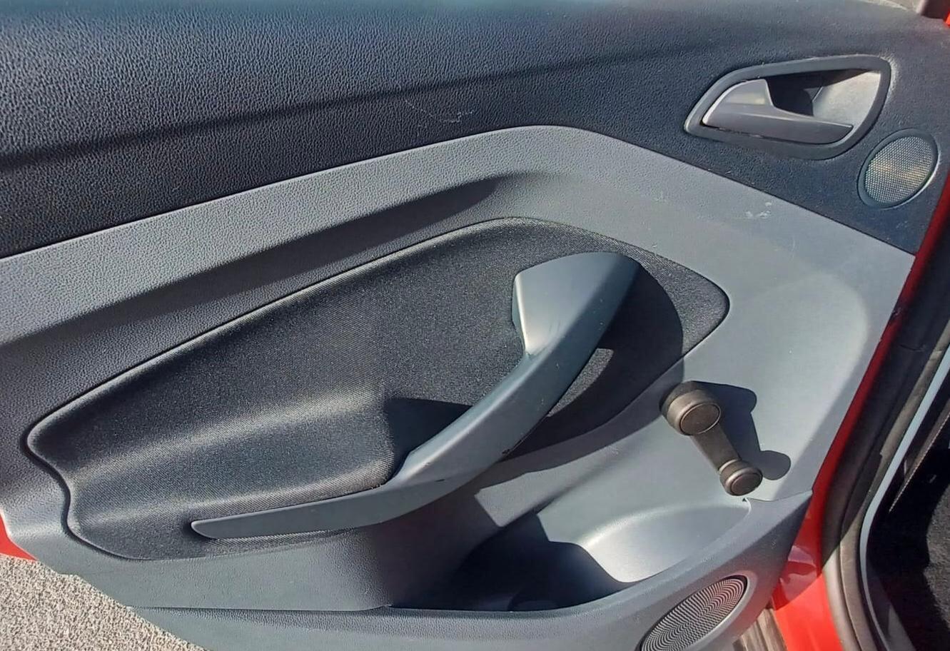 Used Ford C-Max 2013 for sale - 76227507: Photo 11