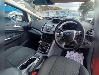 Used Ford C-Max 2013 for sale - 76227507: Photo 2