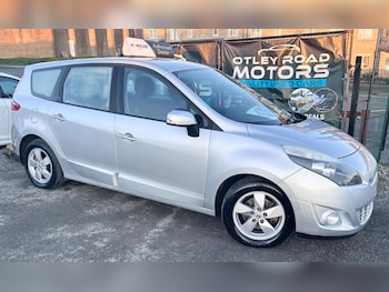 (60) - 1.5 dCi Dynamique TomTom Euro 5 5dr