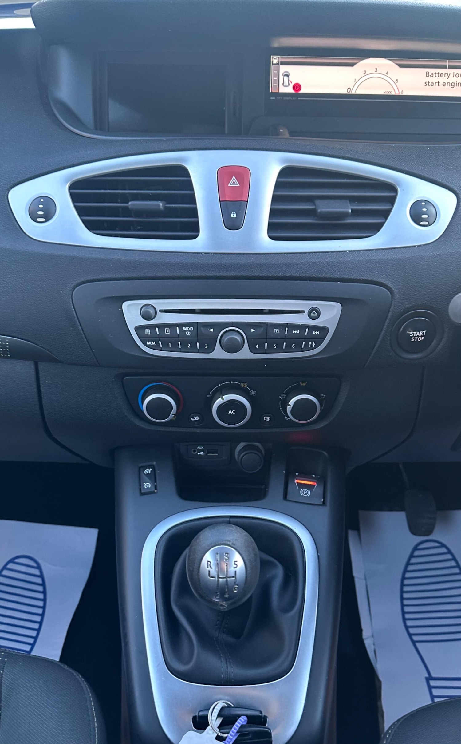 Used Renault Grand Scenic for sale - 77705361: Photo 26