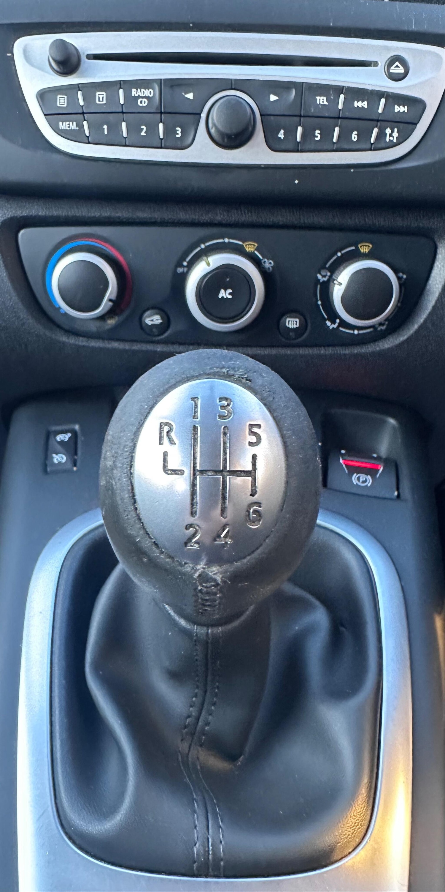 Used Renault Grand Scenic for sale - 77705361: Photo 33