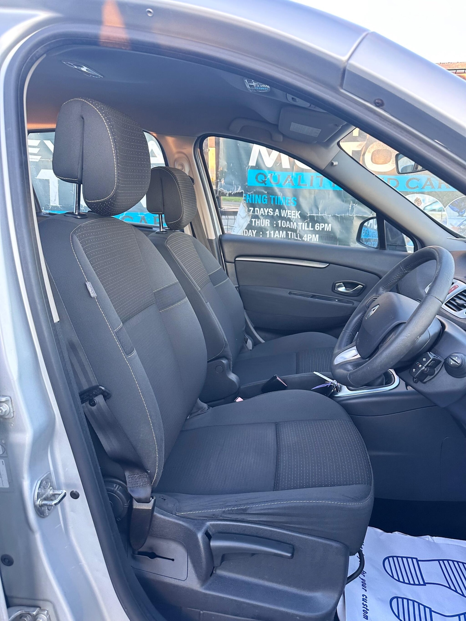 Used Renault Grand Scenic for sale - 77705361: Photo 43