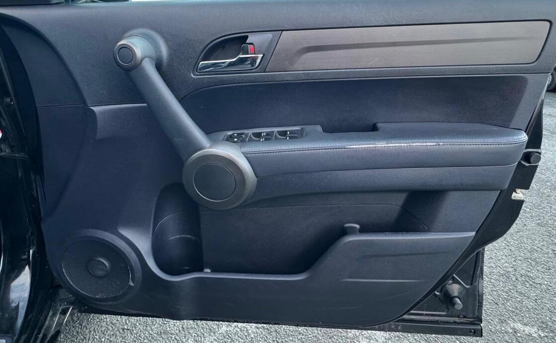 Used Honda CR-V 2010 for sale - 76850391: Photo 44