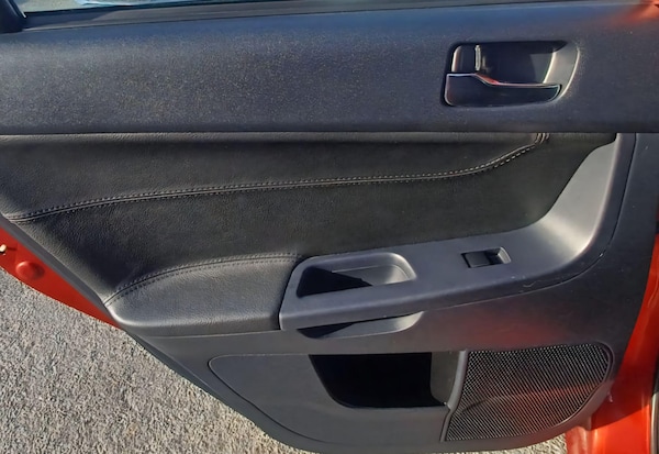 Used Mitsubishi Lancer 2011 for sale - 76270315: Photo 34