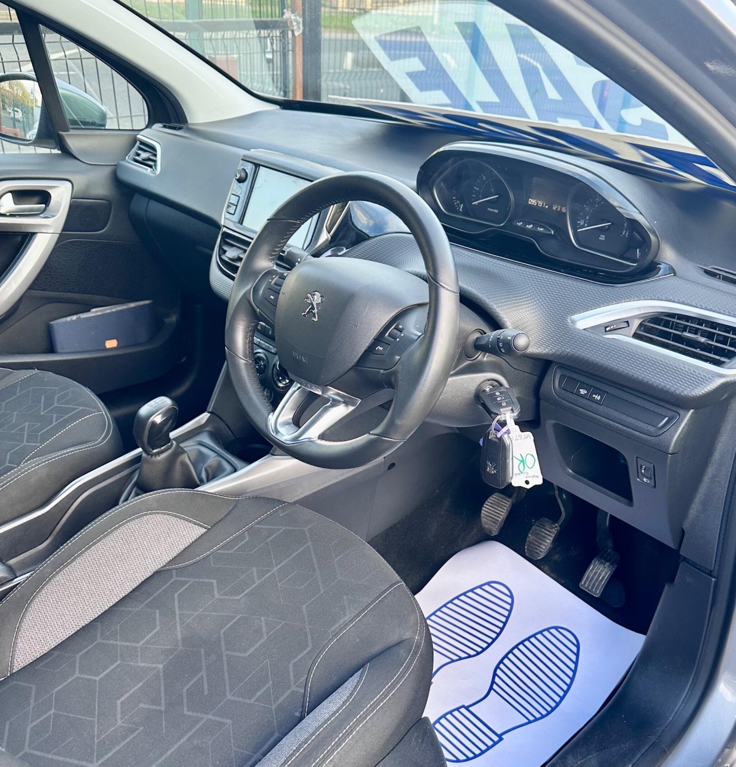 Used Peugeot 2008 2018 for sale - 78204700: Photo 36