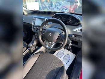 Used Peugeot 2008 2016 for sale - 79248187: Photo