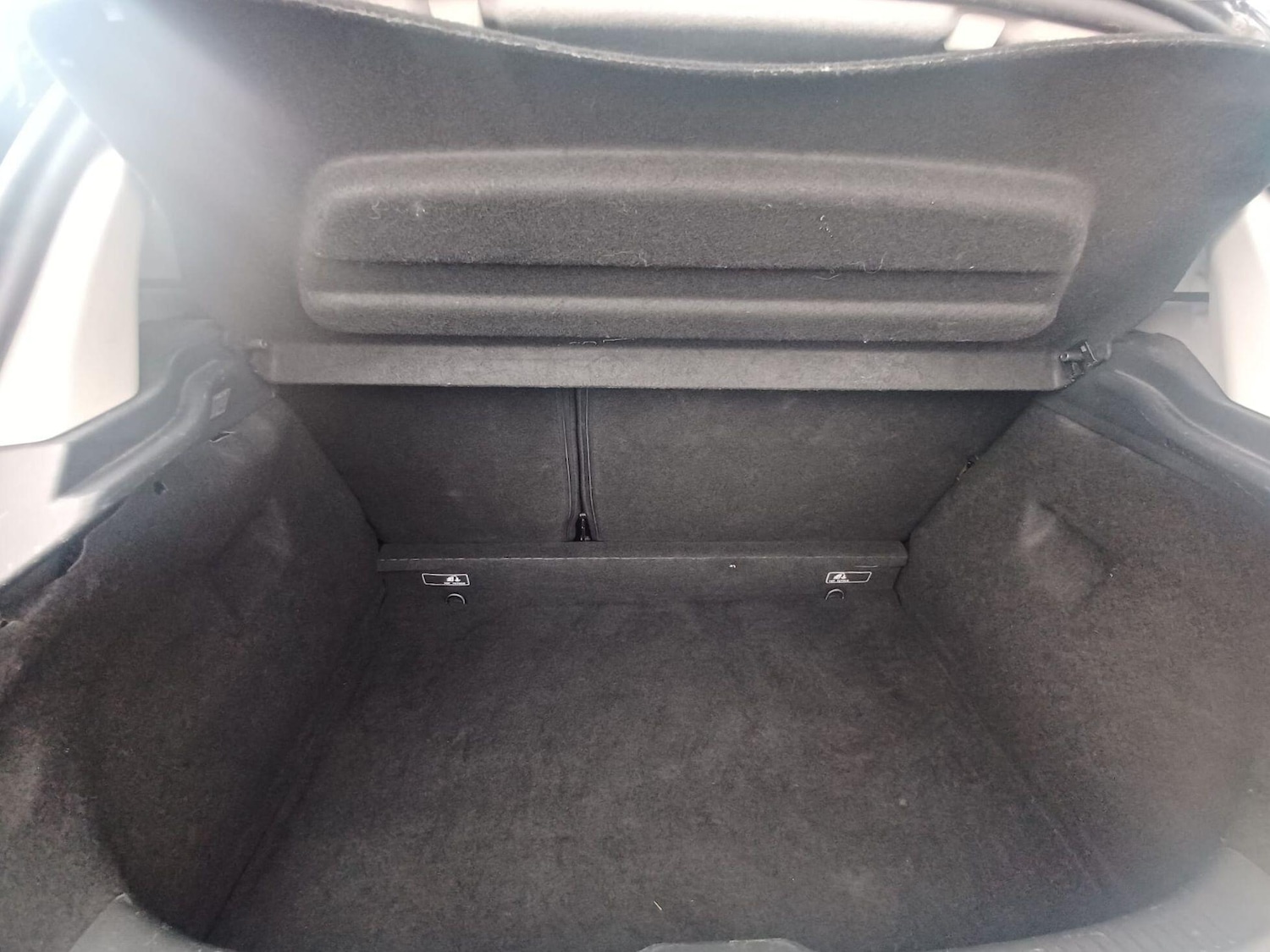 Used Renault Clio 2015 for sale - 76953424: Photo 14