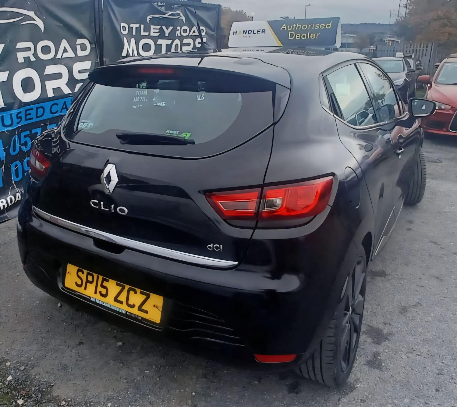 Used Renault Clio 2015 for sale - 76953424: Photo 47