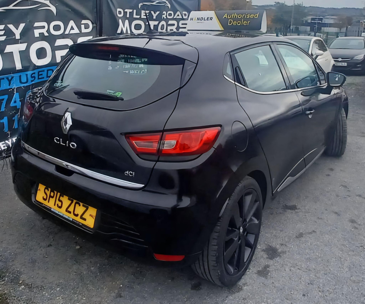 Used Renault Clio 2015 for sale - 76953424: Photo 49