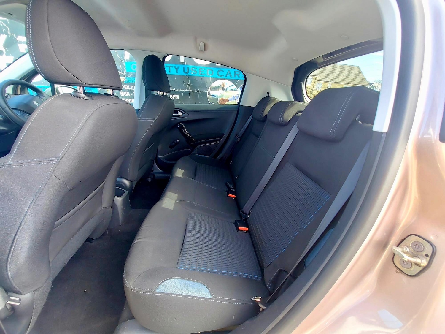 Used Peugeot 208 for sale - 78057936: Photo 25