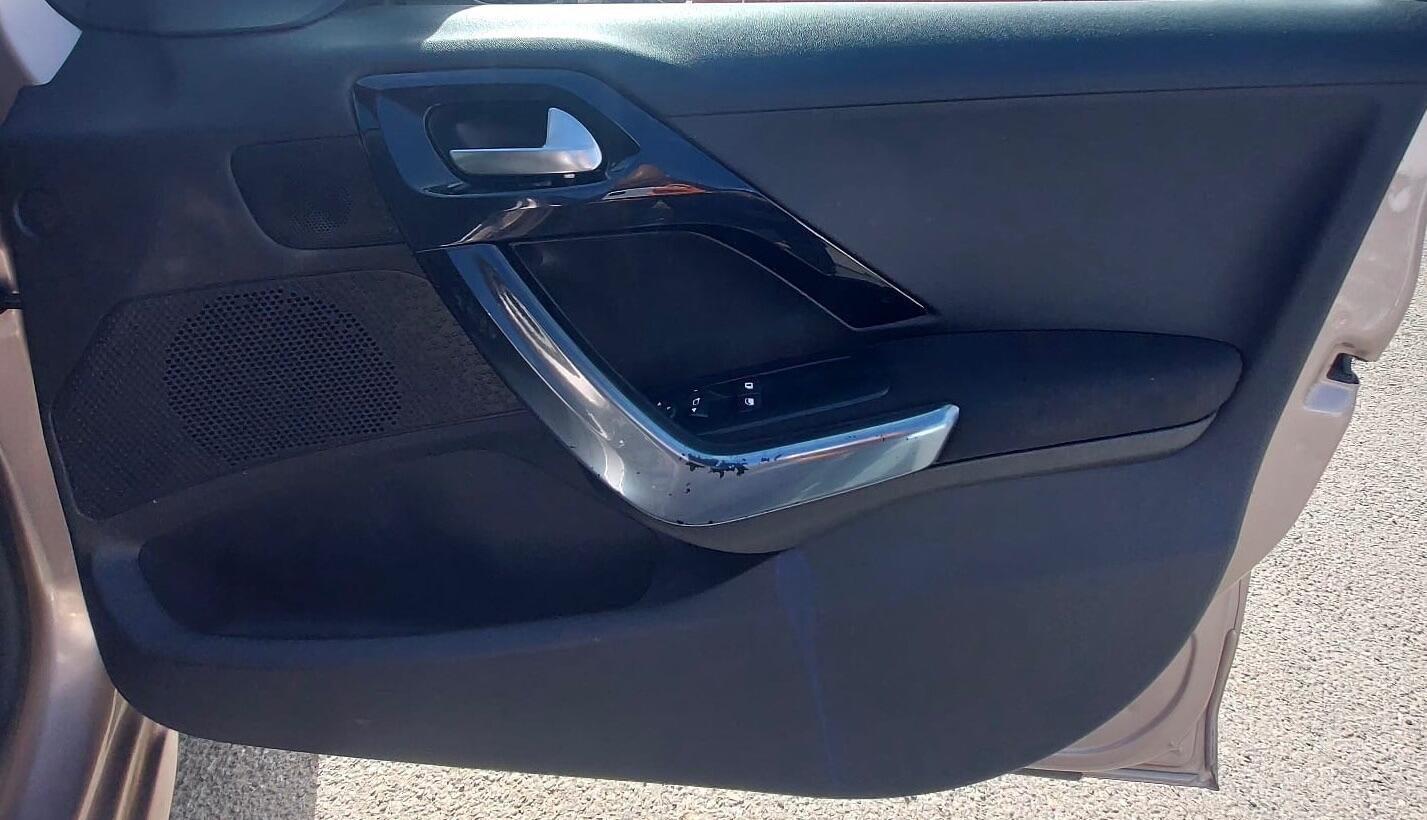 Used Peugeot 208 for sale - 78057936: Photo 32