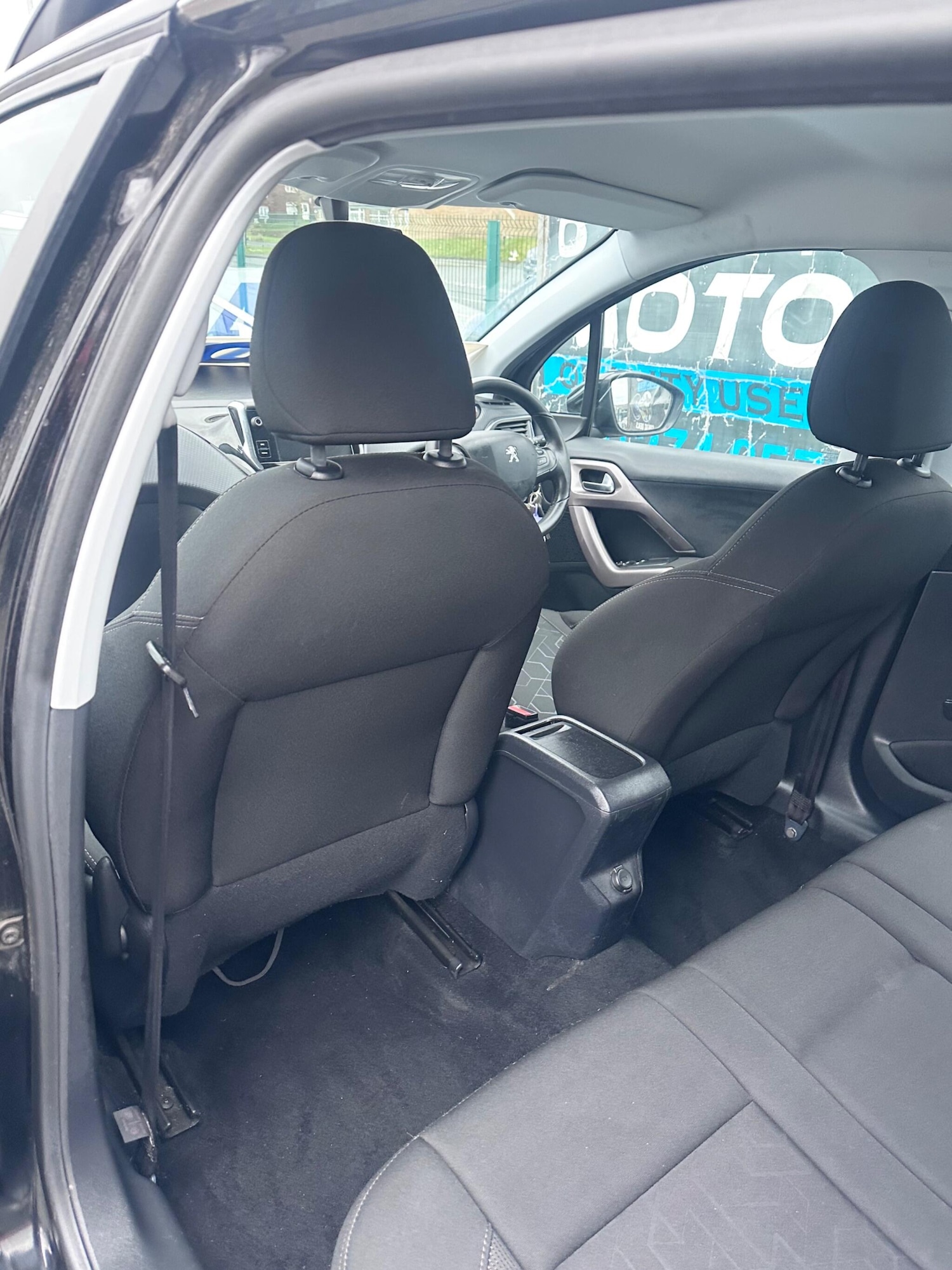 Used Peugeot 2008 2016 for sale - 77754133: Photo 33