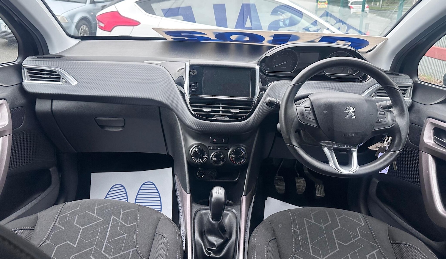 Used Peugeot 2008 2016 for sale - 77754133: Photo 41