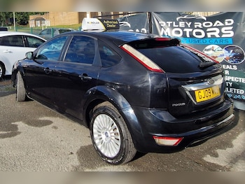 Used Ford Focus 2009 for sale - 75810205: Photo