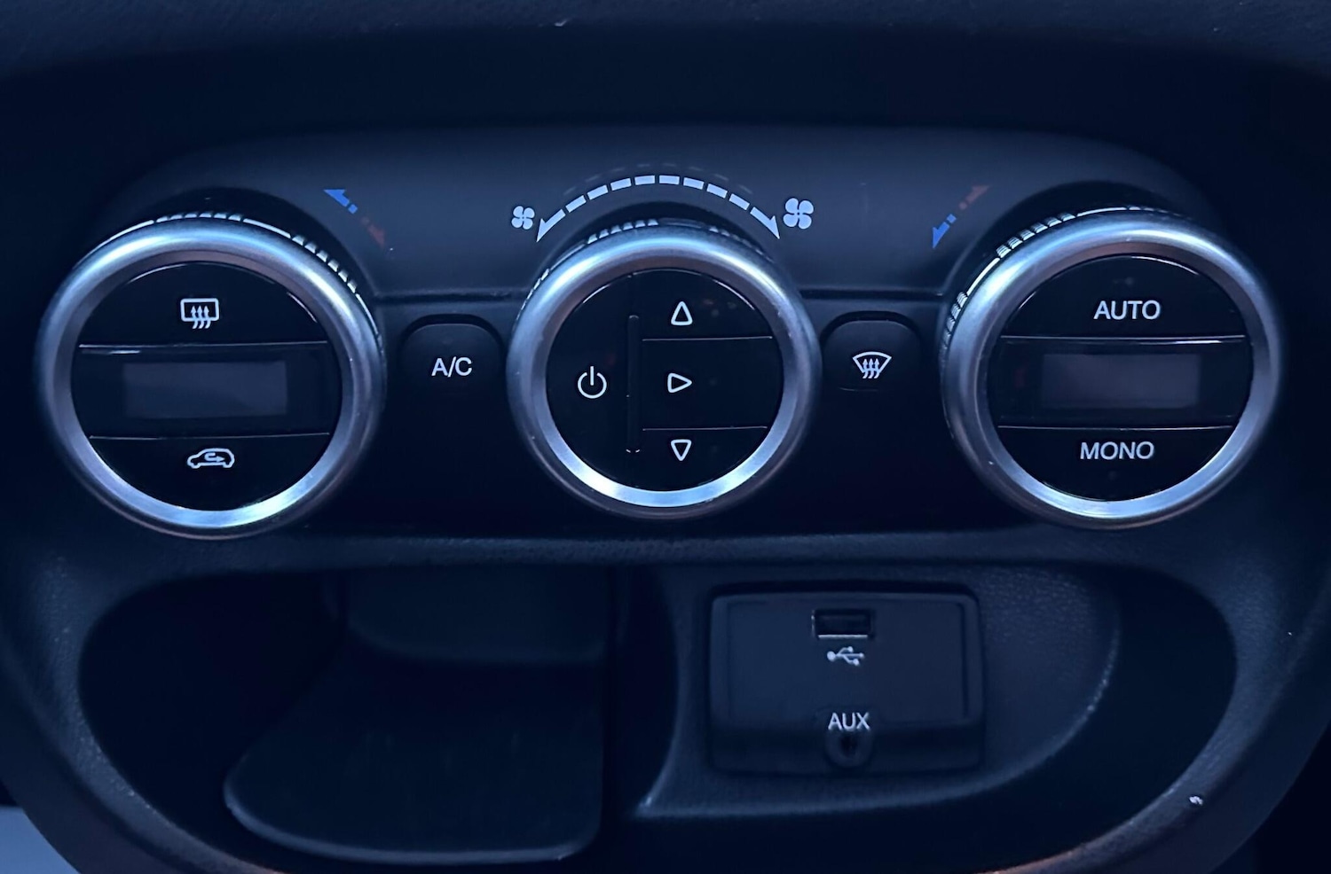 Used Fiat 500L 2014 for sale - 77586452: Photo 21