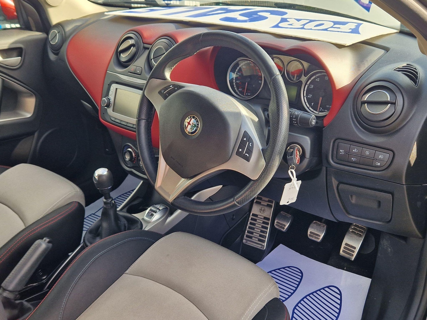 Used Alfa Romeo MiTo 2015 for sale - 76398637: Photo 2