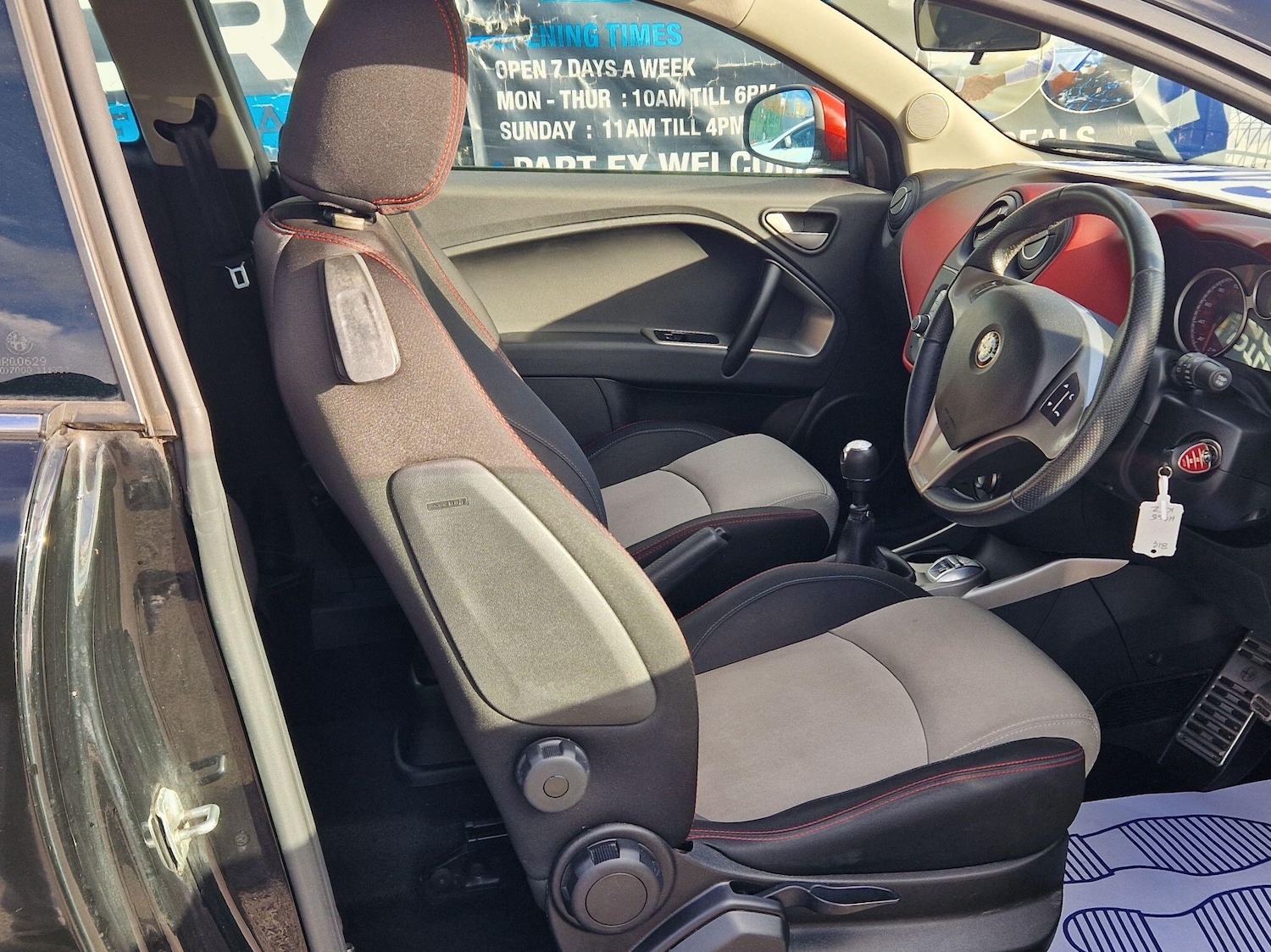 Used Alfa Romeo MiTo 2015 for sale - 76398637: Photo 6