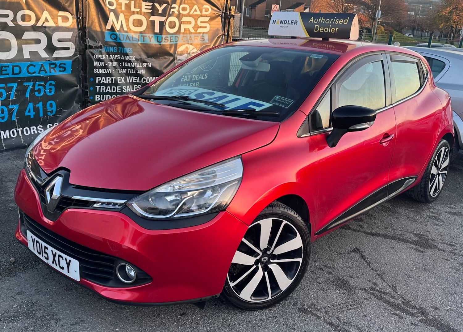 Used Renault Clio 2015 for sale - 76656962: Photo 1