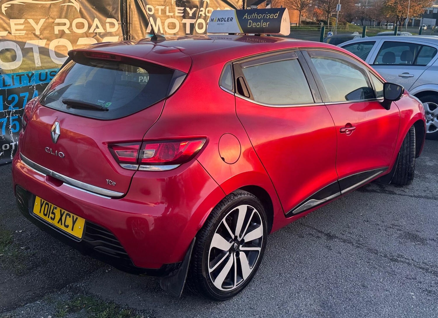 Used Renault Clio 2015 for sale - 76656962: Photo 28