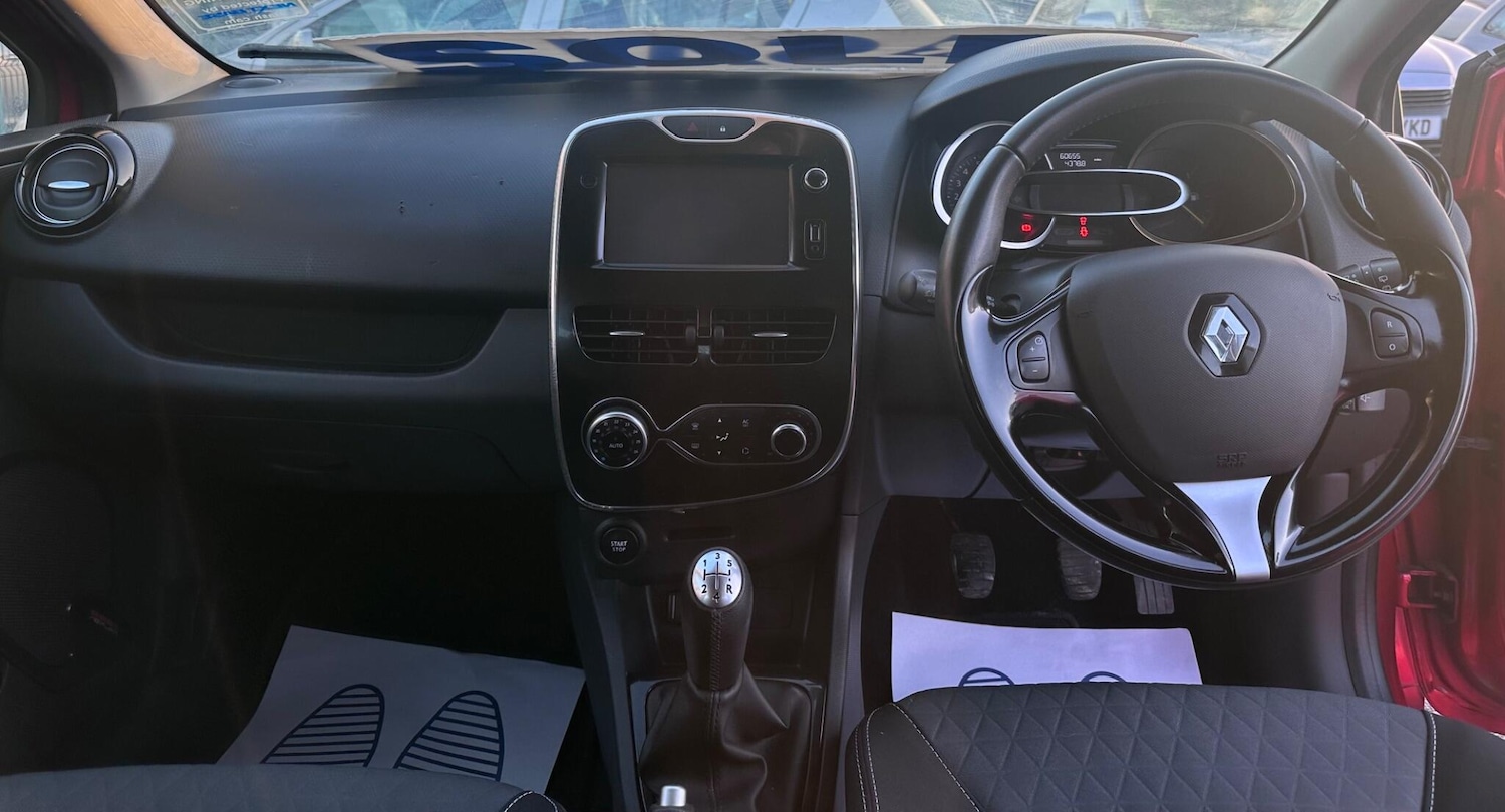 Used Renault Clio 2015 for sale - 76656962: Photo 7