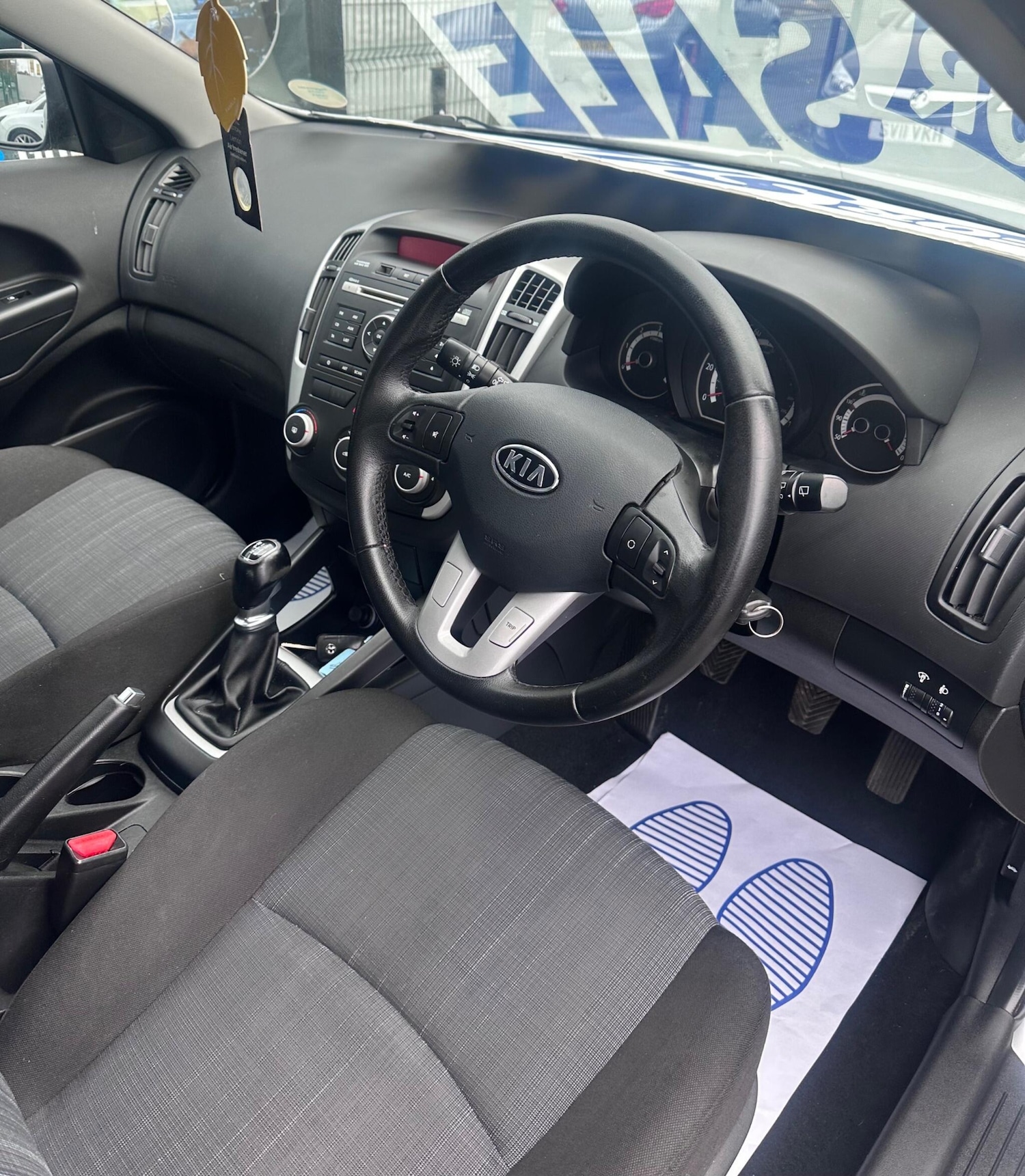 Used Kia Ceed 2009 for sale - 77315501: Photo 2