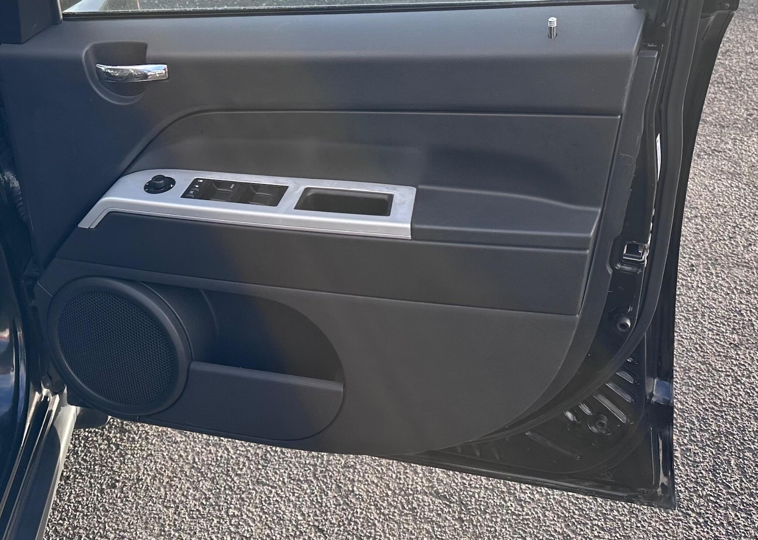 Used Jeep Compass 2009 for sale - 77574214: Photo 71