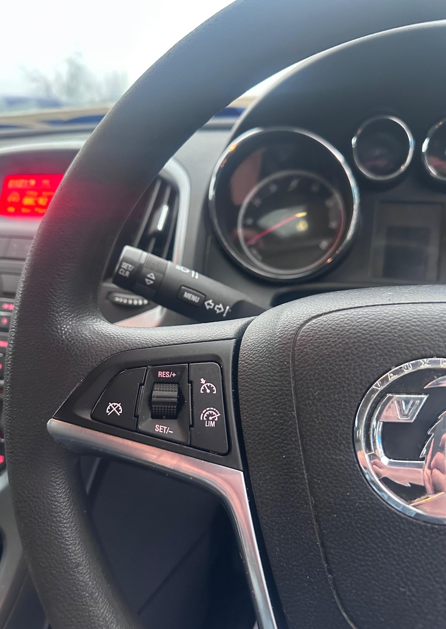 Used Vauxhall Astra 2015 for sale - 77345574: Photo 22