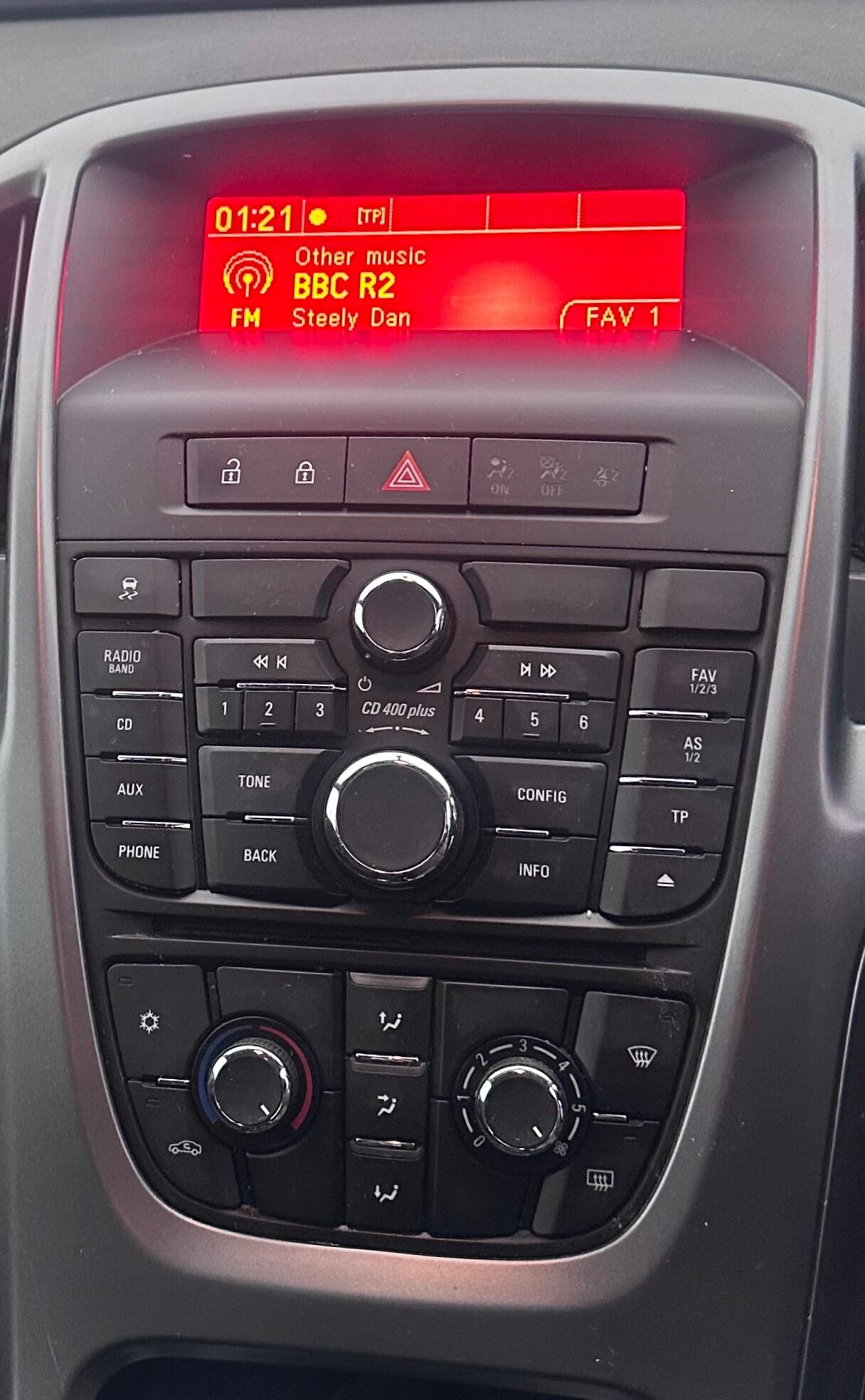 Used Vauxhall Astra 2015 for sale - 77345574: Photo 27