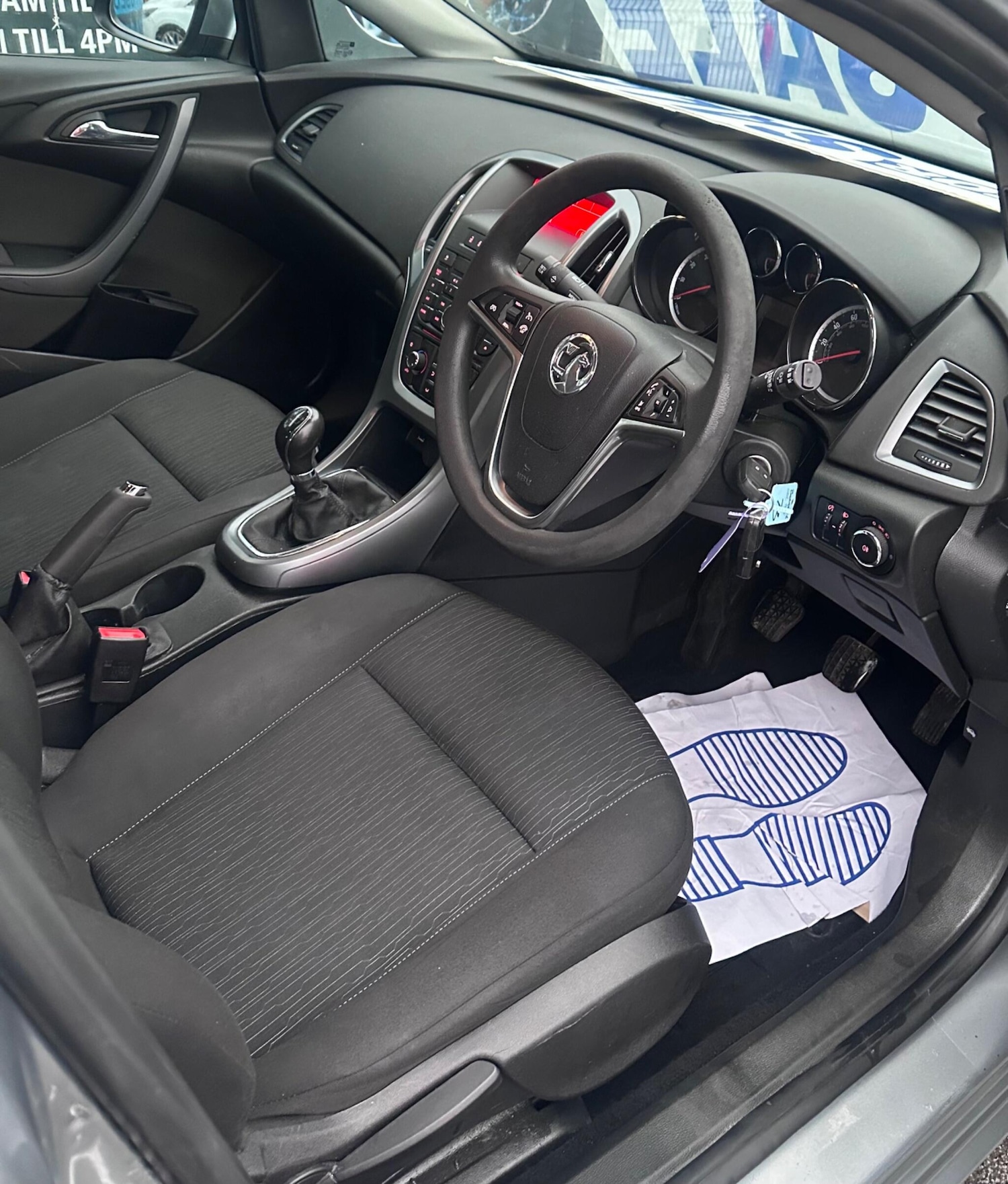 Used Vauxhall Astra 2015 for sale - 77345574: Photo 9