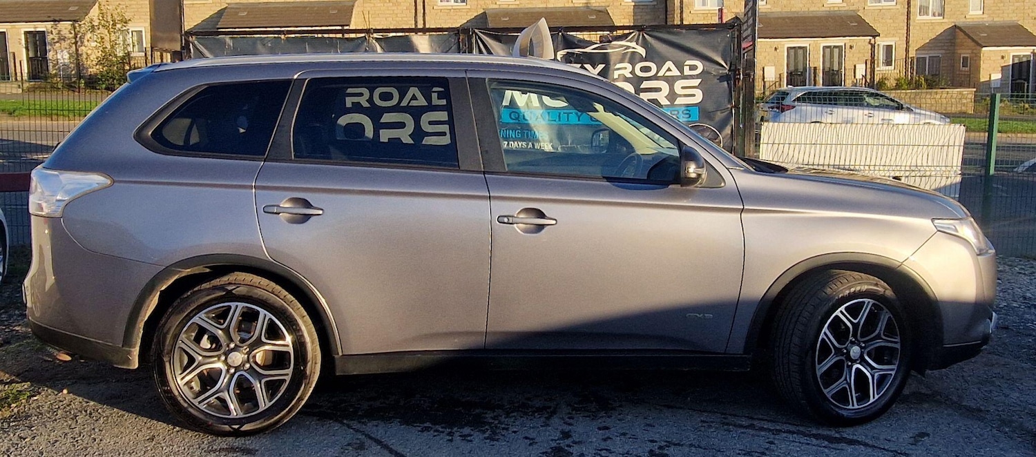 Used Mitsubishi Outlander 2014 for sale - 76671470: Photo 37