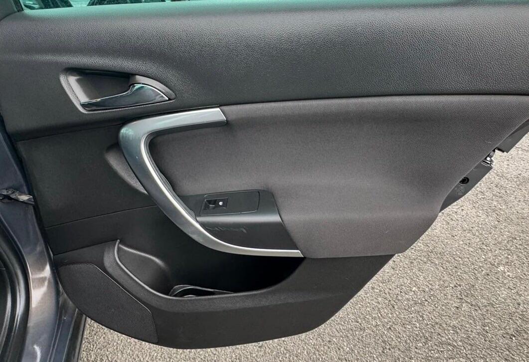 Used Vauxhall Insignia 2013 for sale - 76898260: Photo 50