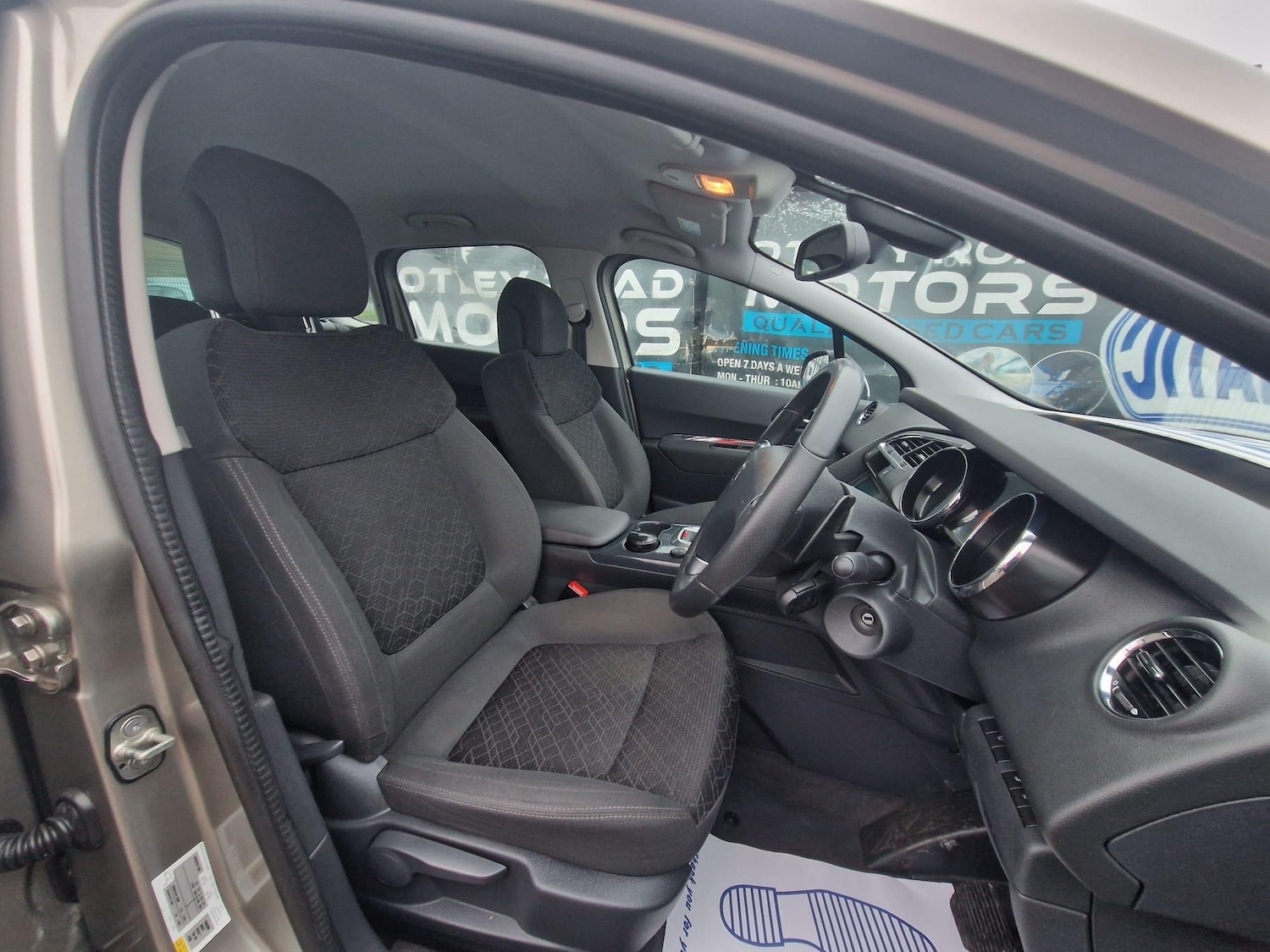 Used Peugeot 3008 2014 for sale - 77039721: Photo 16