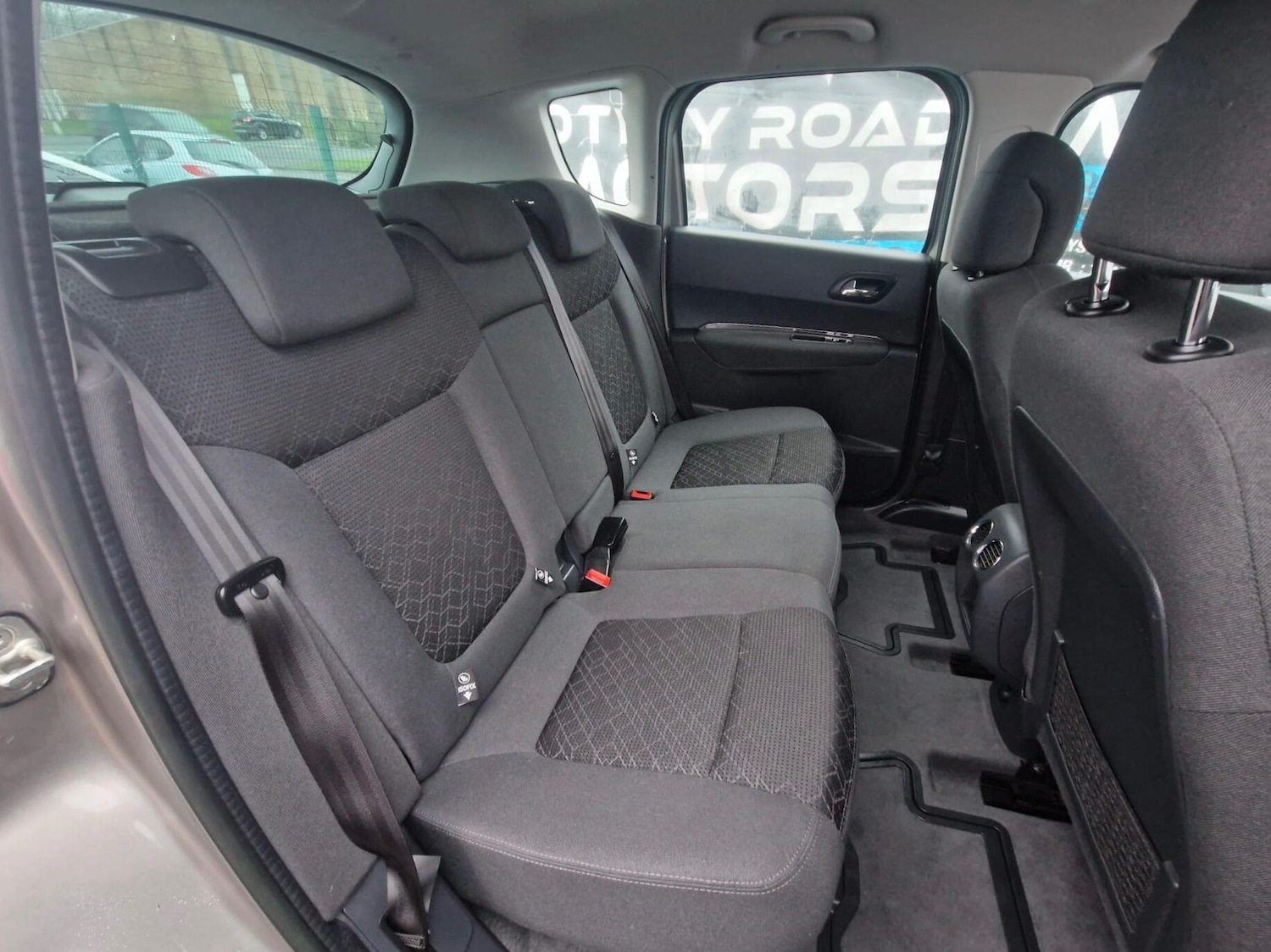 Used Peugeot 3008 2014 for sale - 77039721: Photo 9