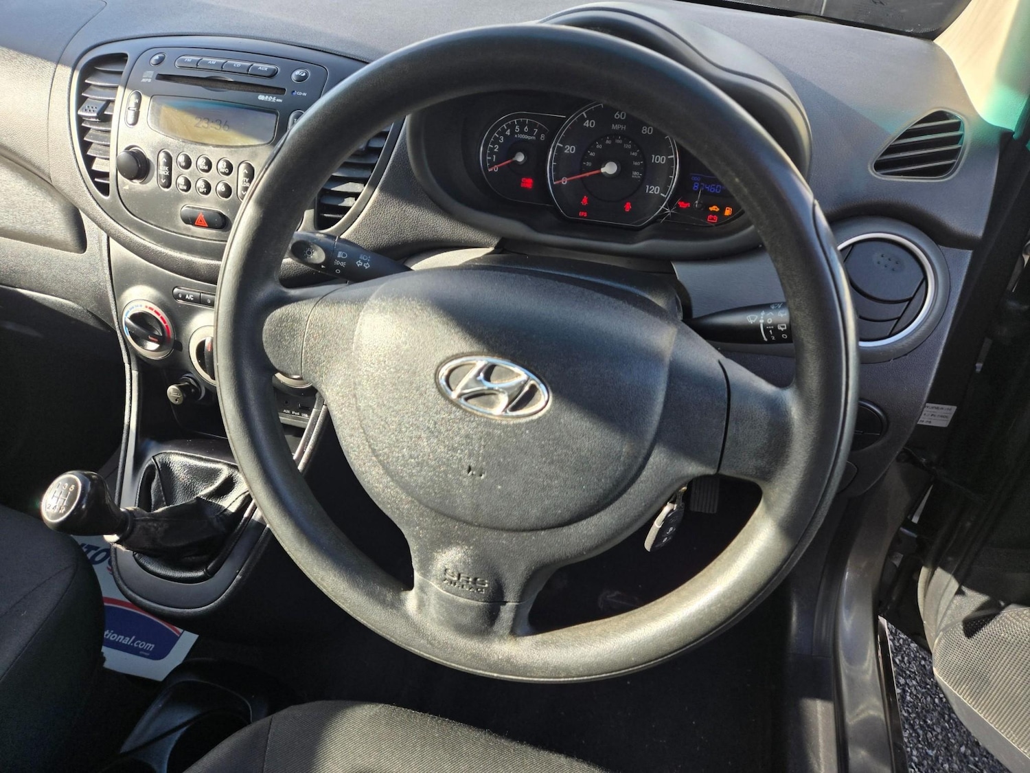 Used Hyundai i10 2013 for sale - 76394998: Photo 12