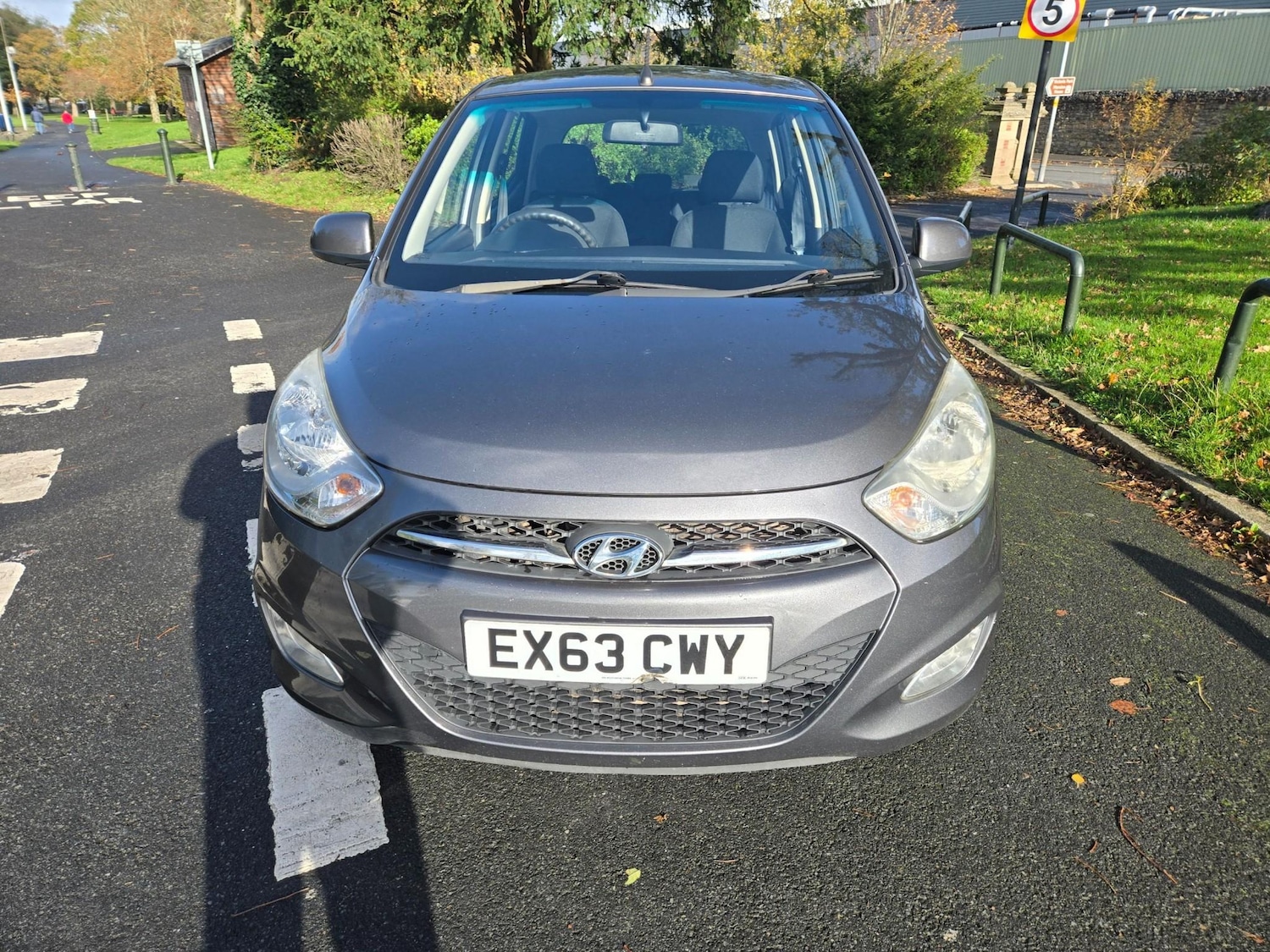 Used Hyundai i10 2013 for sale - 76394998: Photo 2
