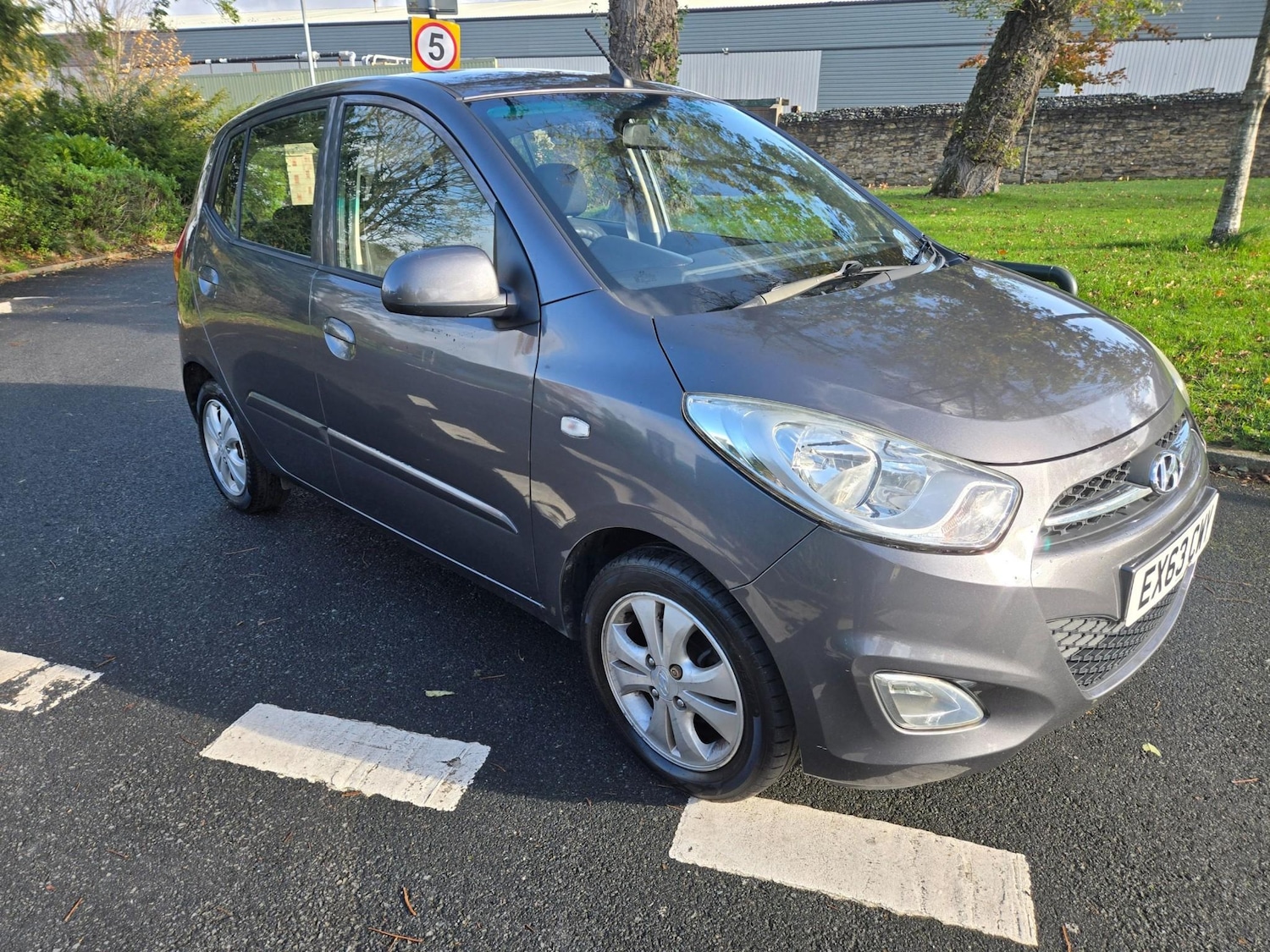 Used Hyundai i10 2013 for sale - 76394998: Photo 8