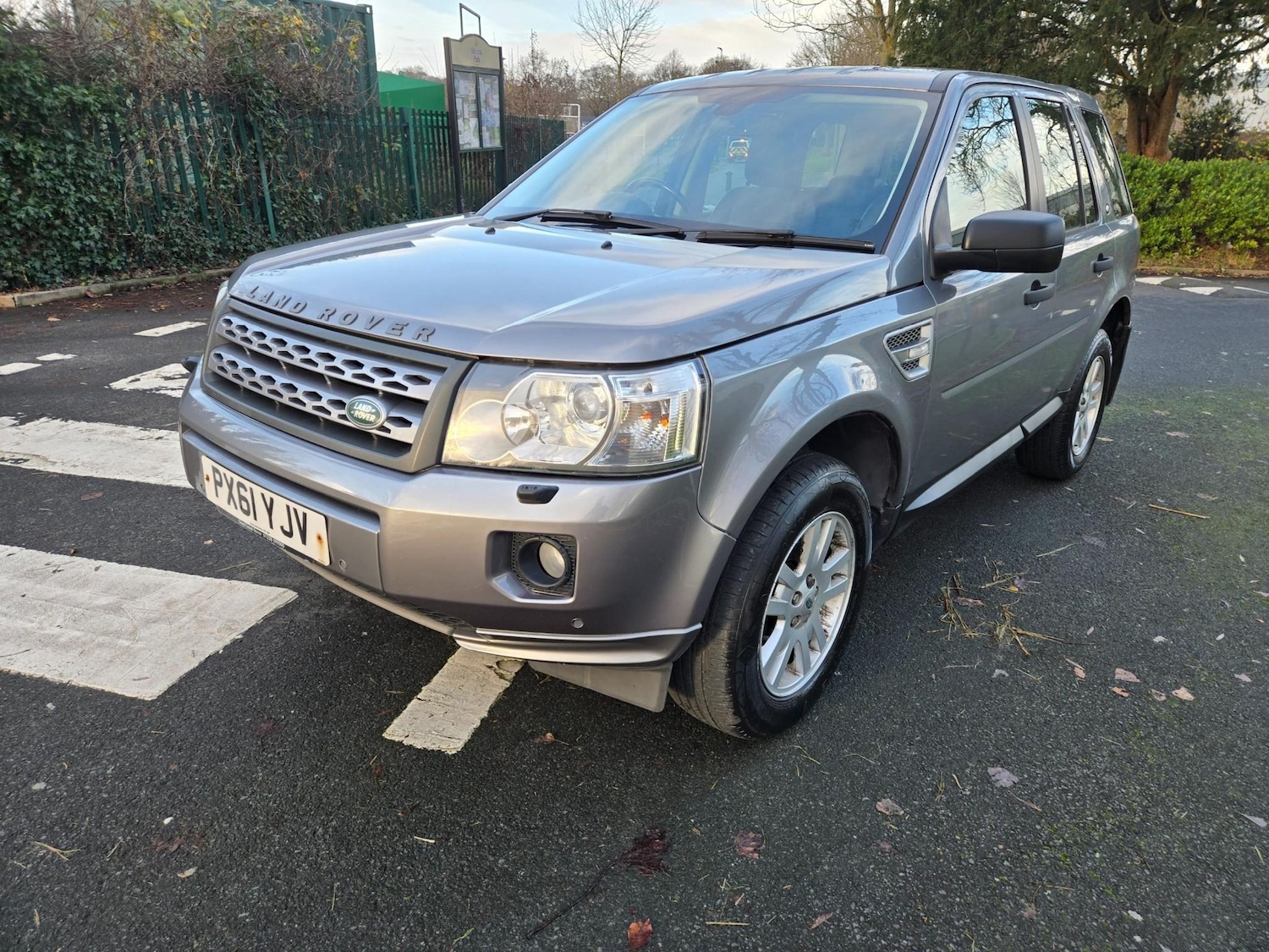 Used Land Rover Freelander 2011 for sale - 76895960: Photo 3
