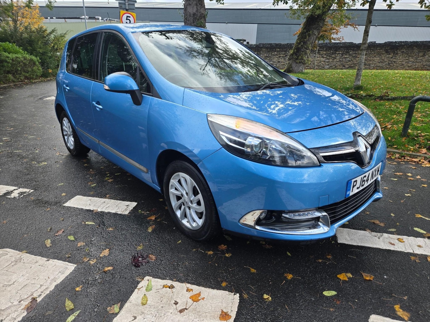 Used Renault Scenic 2014 for sale - 76355914: Photo 1