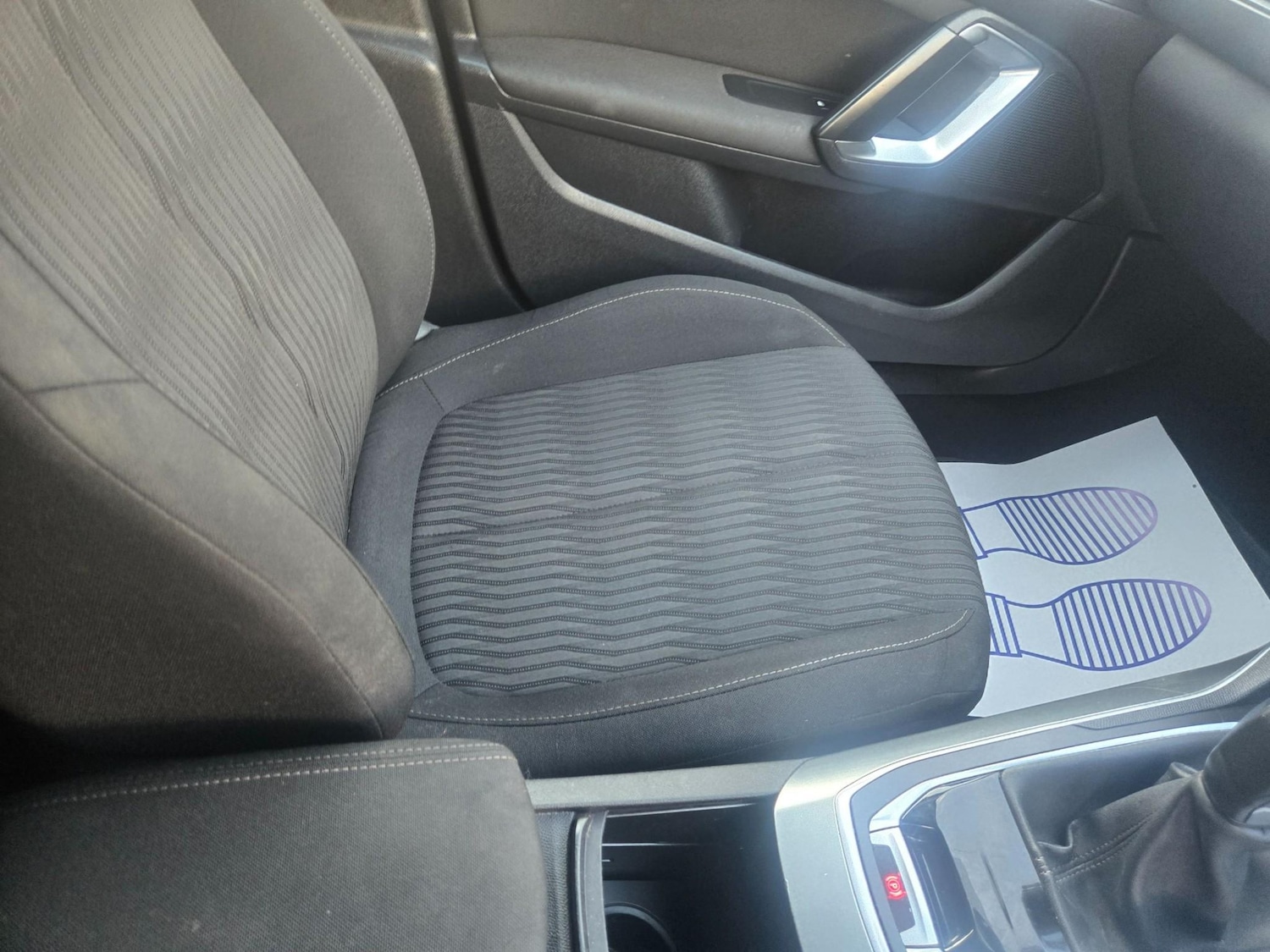 Used Peugeot 308 2015 for sale - 77654044: Photo 12