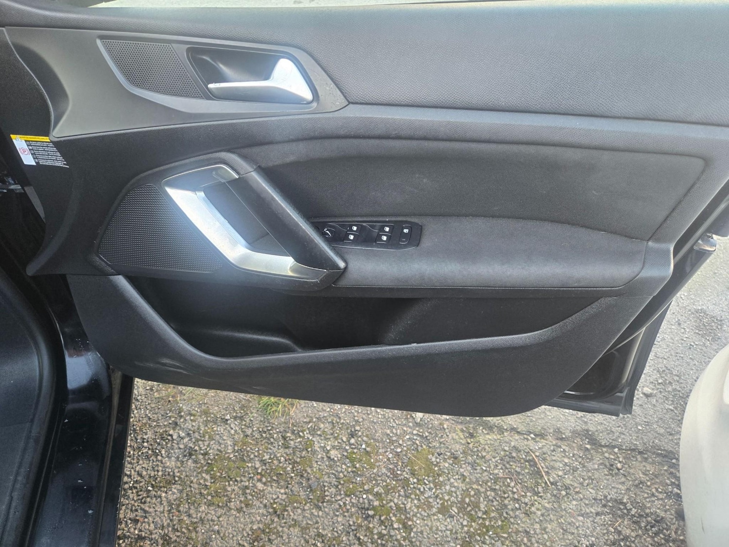 Used Peugeot 308 2015 for sale - 77654044: Photo 9