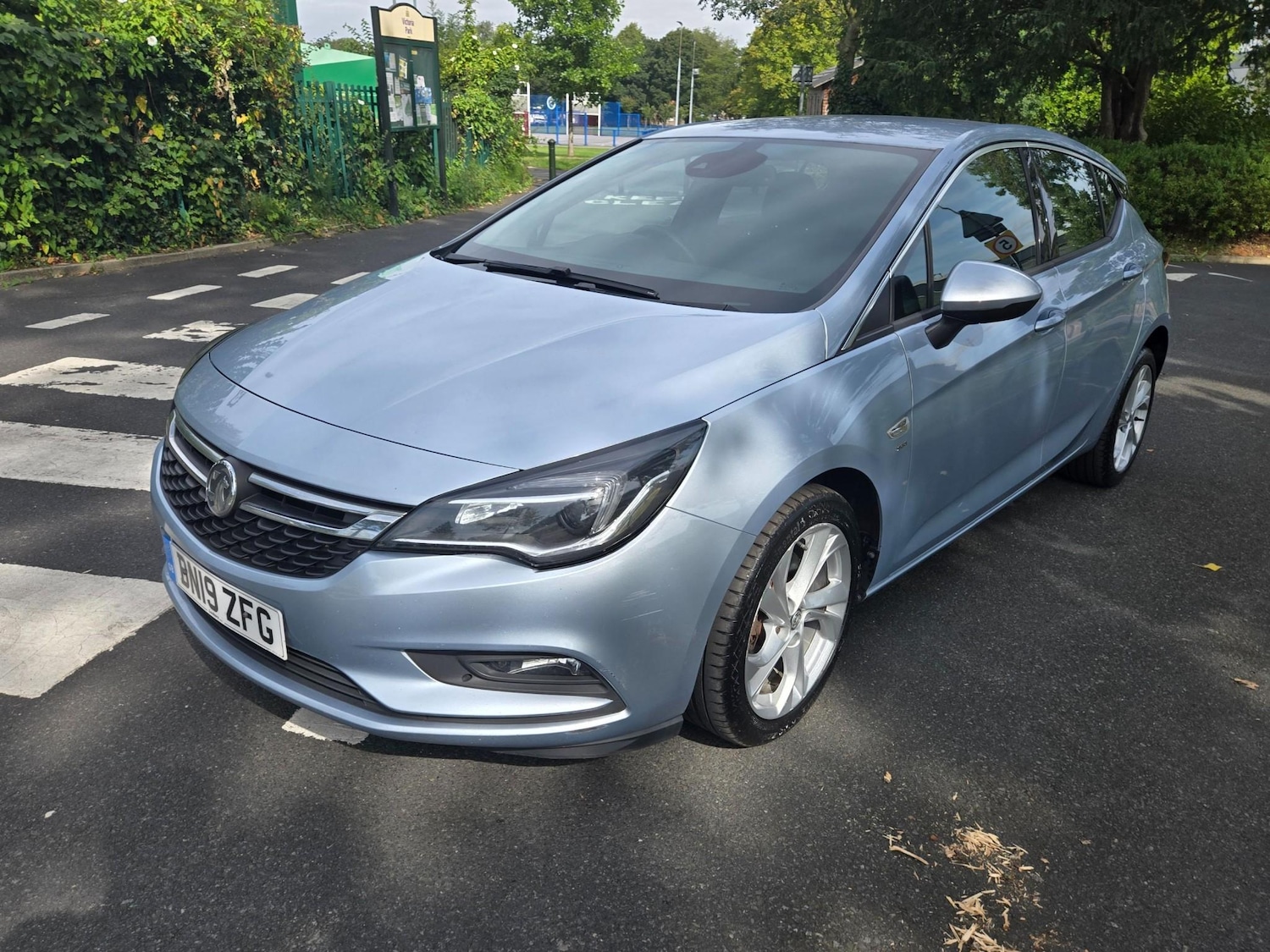 Used Vauxhall Astra 2019 for sale - 76196959: Photo 3