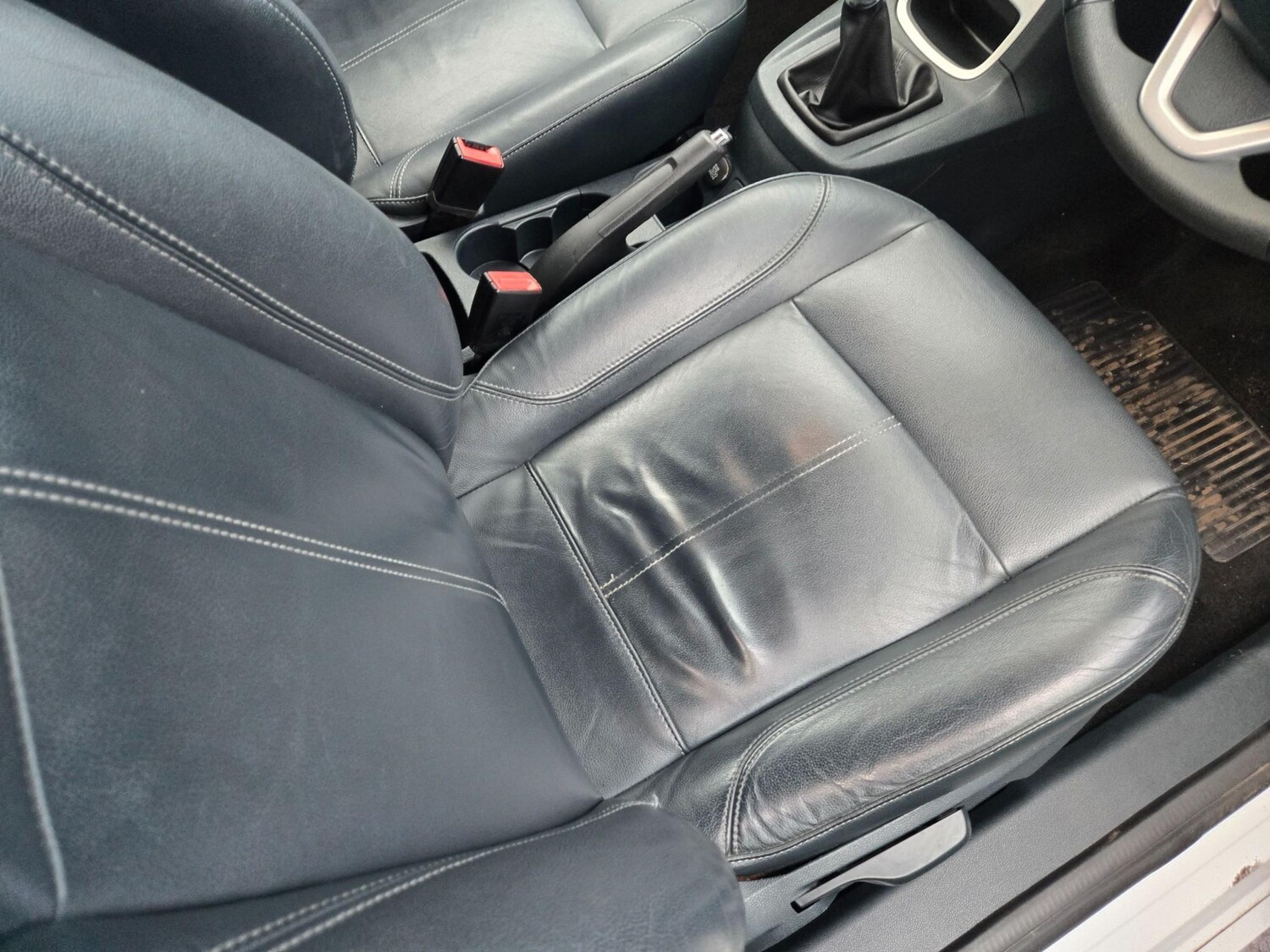 Used Ford Fiesta 2010 for sale - 77462911: Photo 14