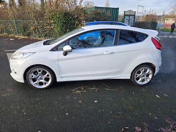 Used Ford Fiesta 2010 for sale - 77462911: Photo