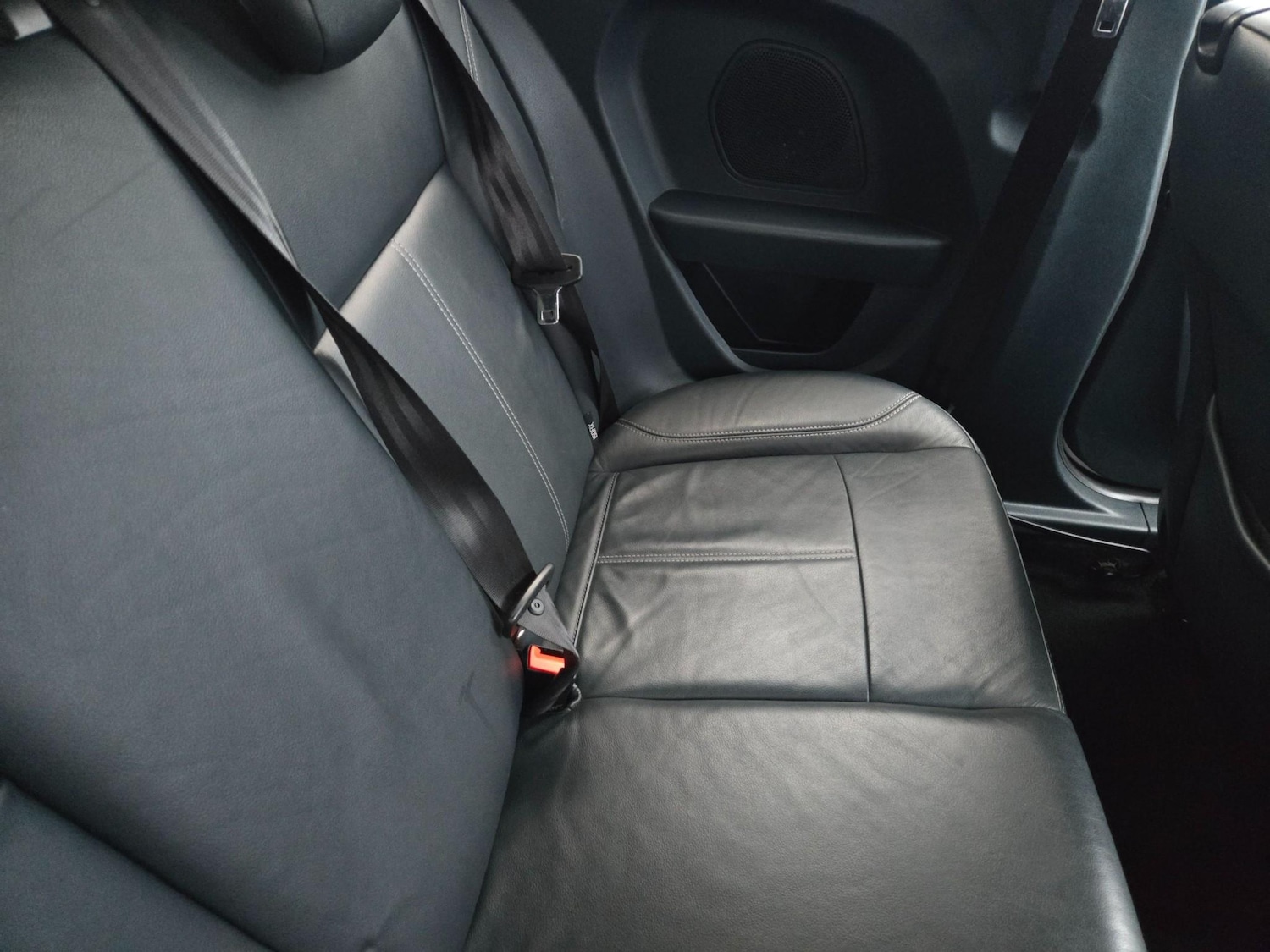 Used Ford Fiesta 2010 for sale - 76882963: Photo 16