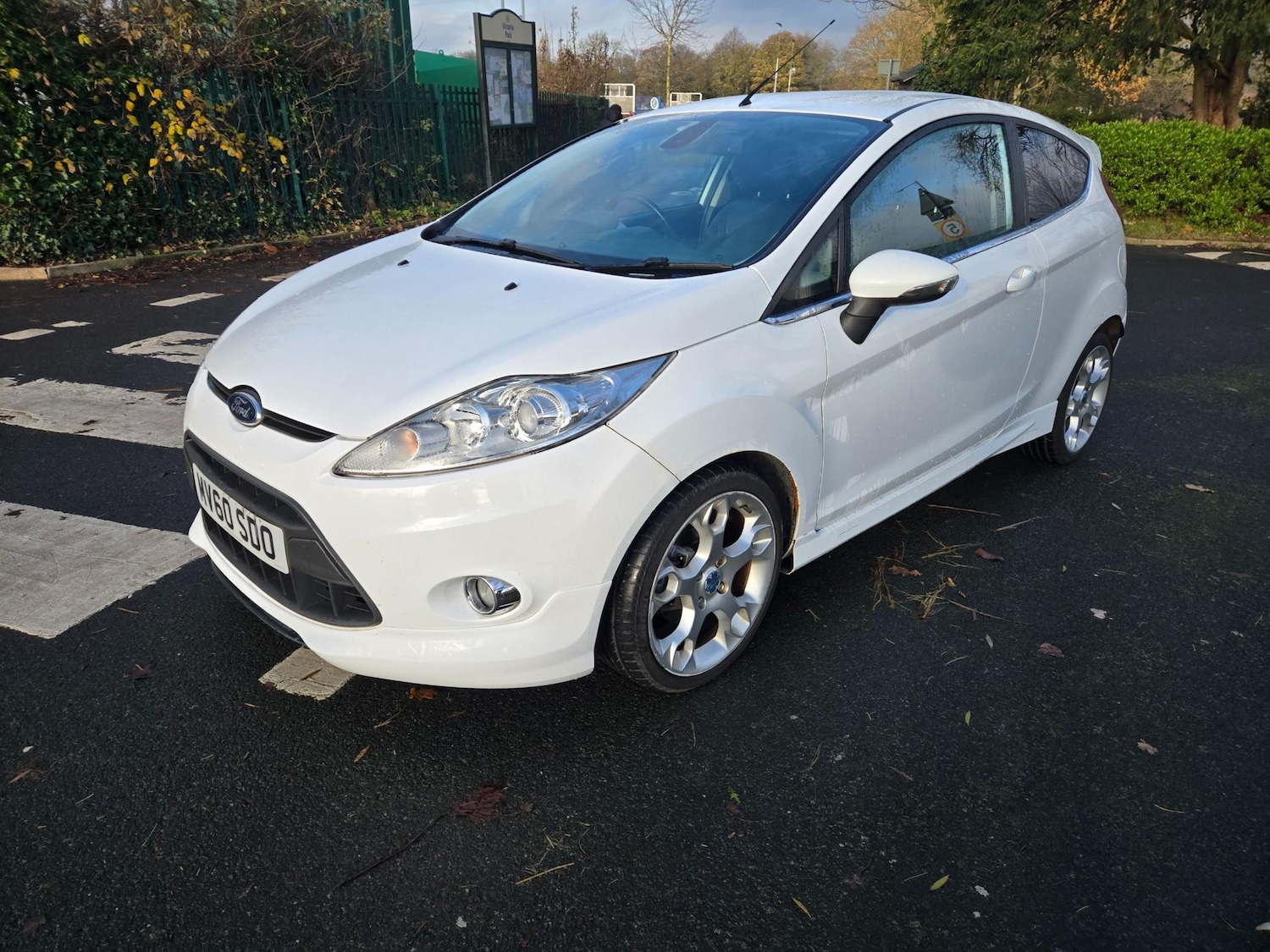 Used Ford Fiesta 2010 for sale - 76882963: Photo 3