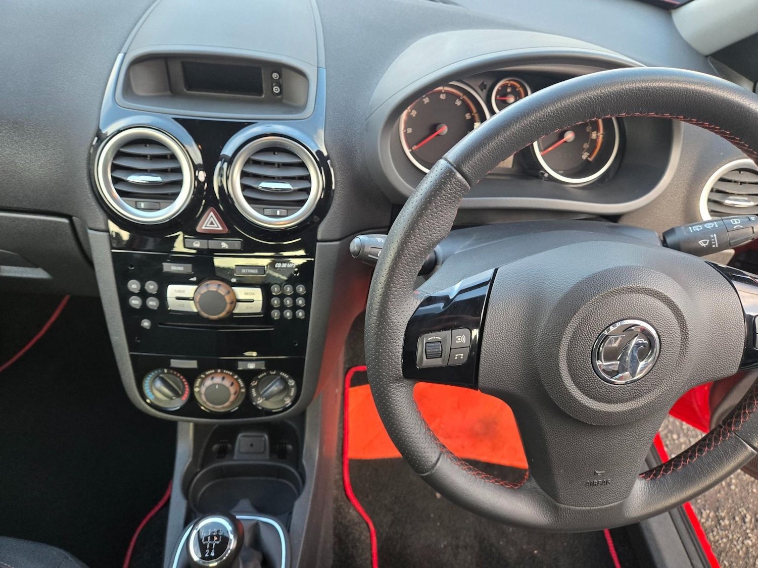 Used Vauxhall Corsa 2013 for sale - 76882968: Photo 14