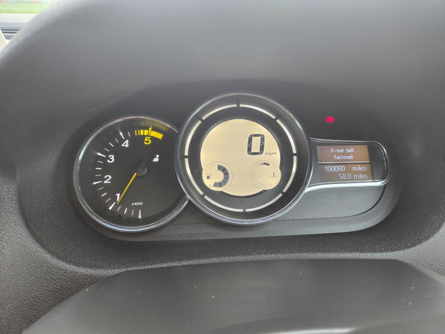 Used Renault Megane 2013 for sale - 77493716: Photo 10