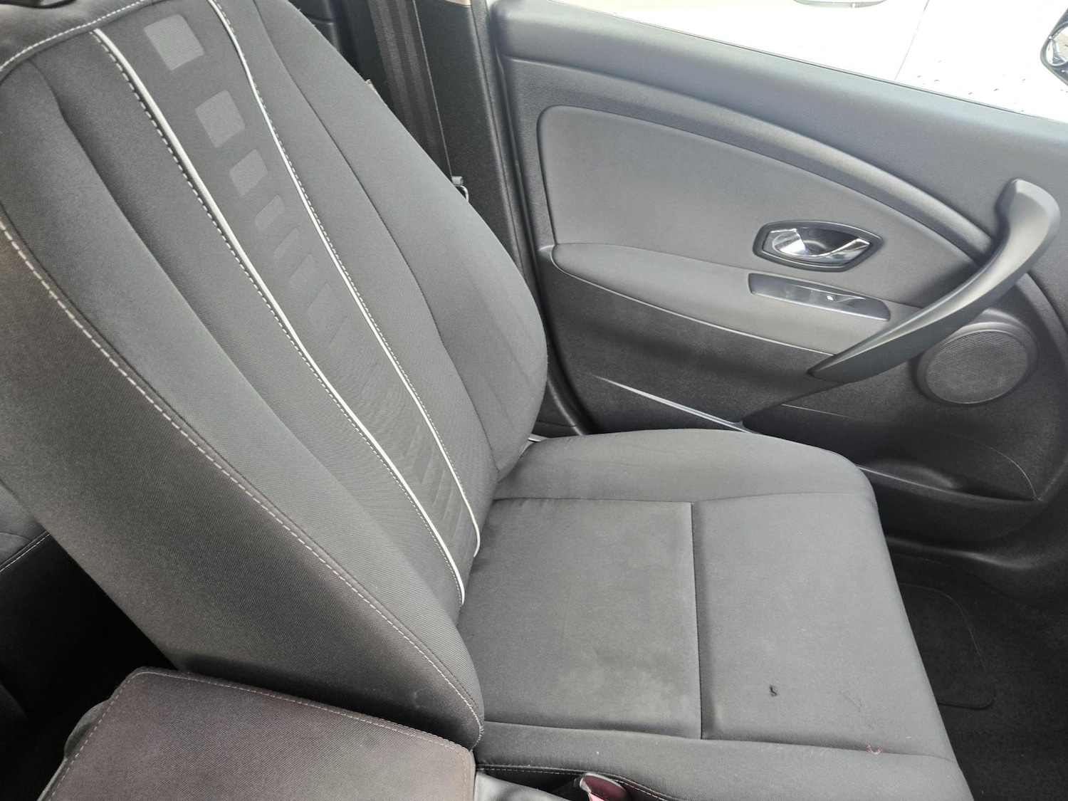 Used Renault Megane 2013 for sale - 77493716: Photo 13