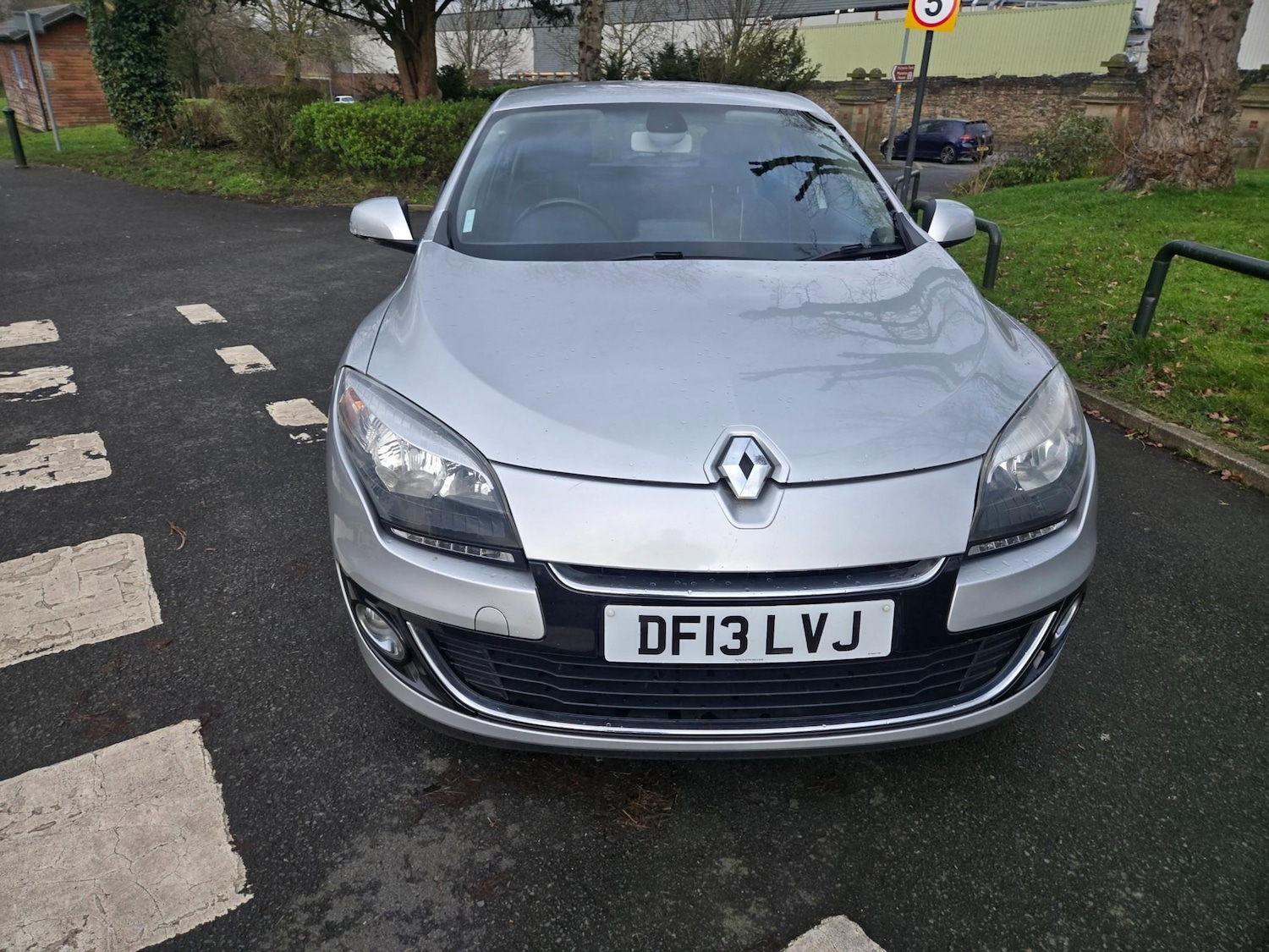 Used Renault Megane 2013 for sale - 77493716: Photo 2
