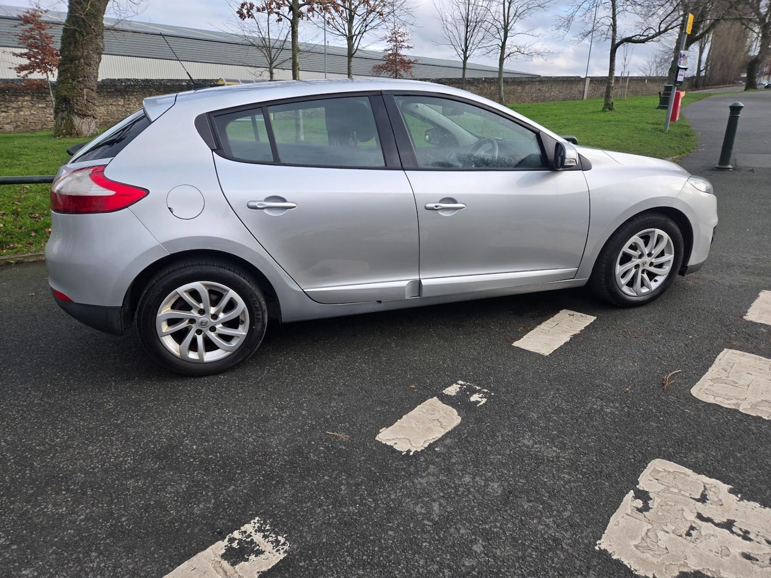 Used Renault Megane 2013 for sale - 77493716: Photo 8
